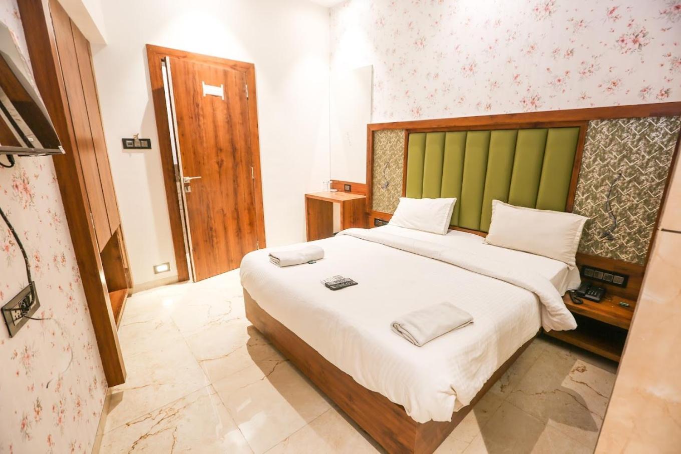 Sahara Lodging & Boarding Mira-Bhayandar Exterior foto